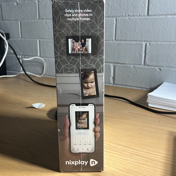 nixplay Accents Nixplay Smart Photo Frame 1 Inch Black This Item Is